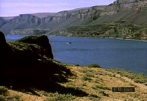 Learn how basaltic rock composing the Columbia Plateau was once lava, from a series of volcanic fissure eruptions