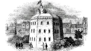 Visit a replica of the Globe Theatre where Shakespeare's plays were originally performed in Bankside, London