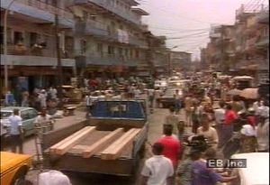 Explore vibrant economic activity despite overpopulation and poor housing in Lagos, Nigeria