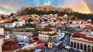 Explore the historical landmarks of the city of Athens, Greece