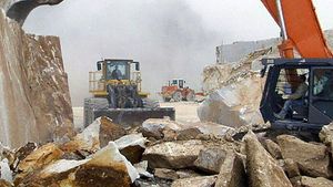 View marble quarrying in Carrara, Italy
