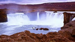 Experience the majestic landscapes, glaciers, waterfalls, mountain ranges and the midnight sun of Iceland